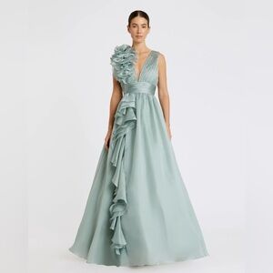 Mac Duggal 48856 NWT Green Ruffle Shoulder V-Neck Chiffon Gown